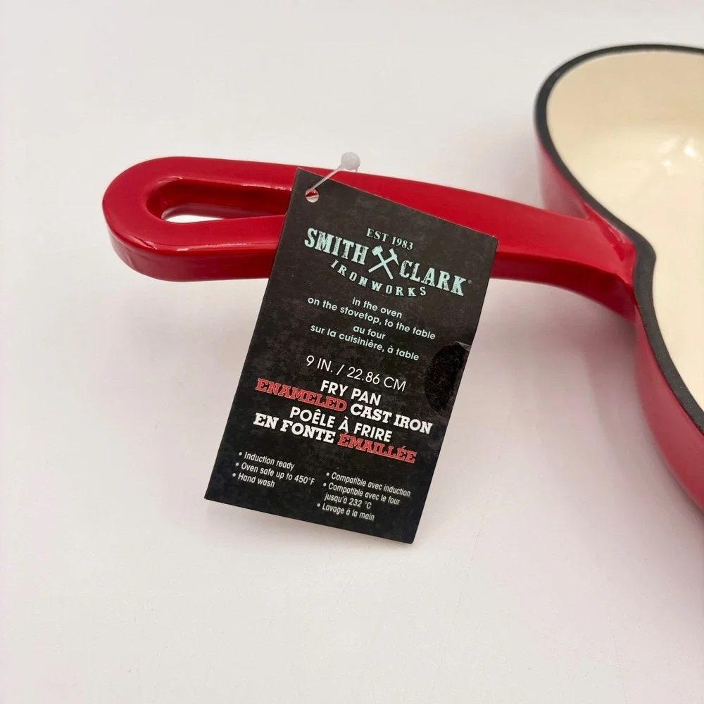 Smith & Clark‎ Red Heart Shaped Enameled Cast Iron 9 Inch Fry Pan Skillet New